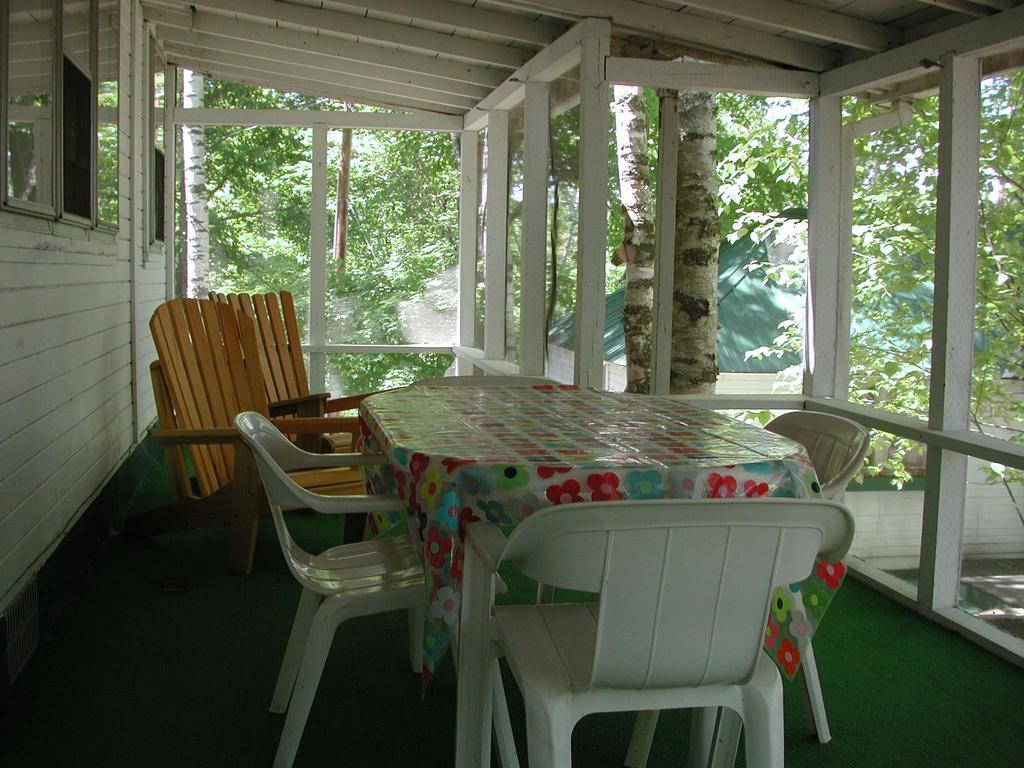 Birch Cliff Lodge On Baptiste Lake Highland Grove Pokoj fotografie