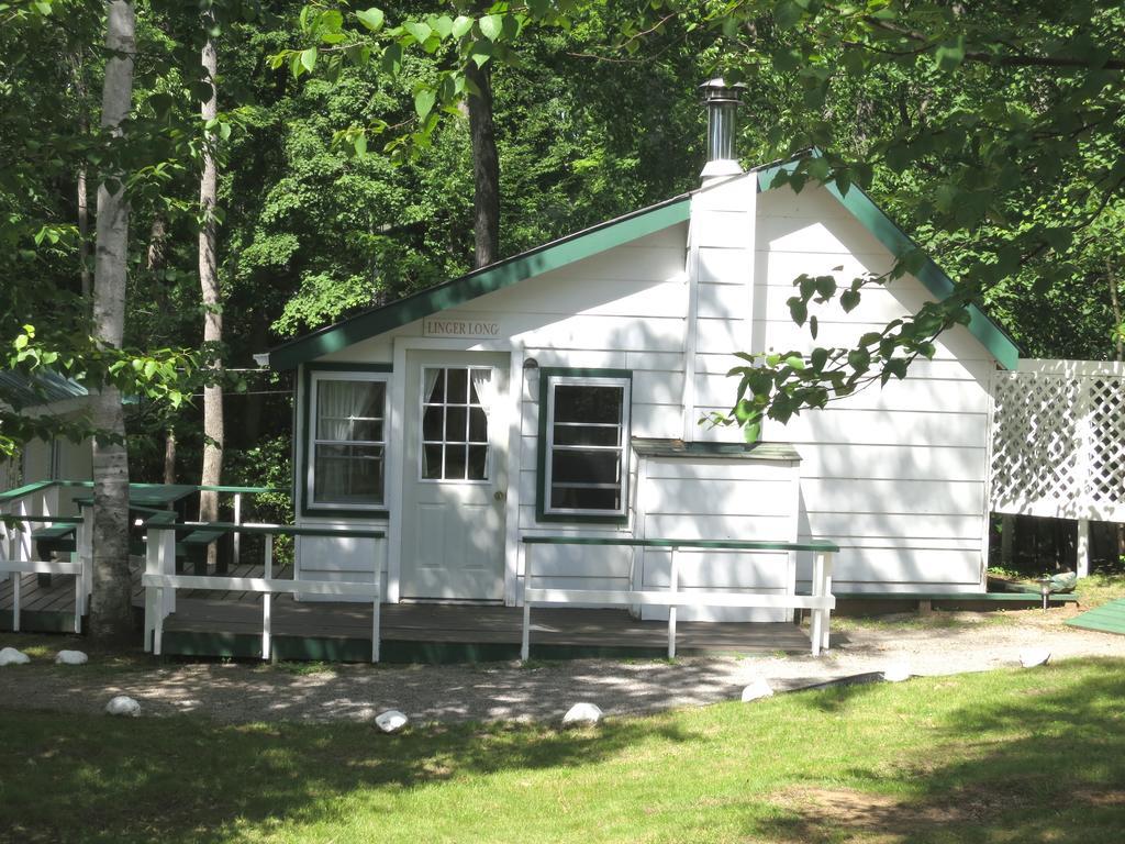 Birch Cliff Lodge On Baptiste Lake Highland Grove Pokoj fotografie
